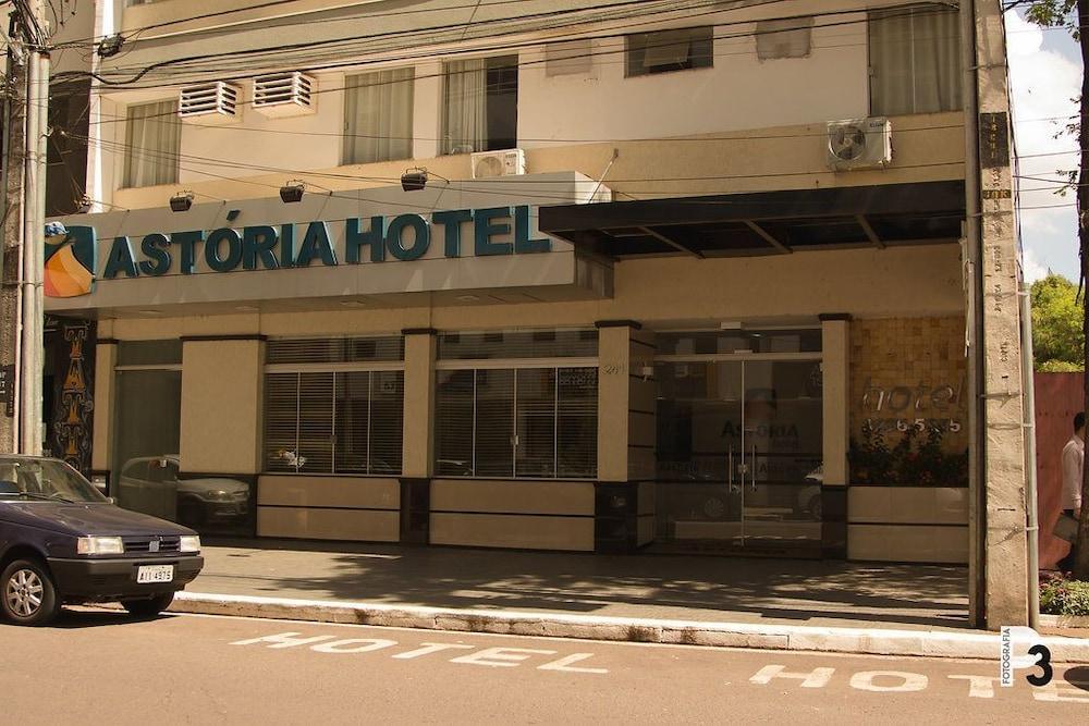 Hotel Astoria Маринга Екстер'єр фото